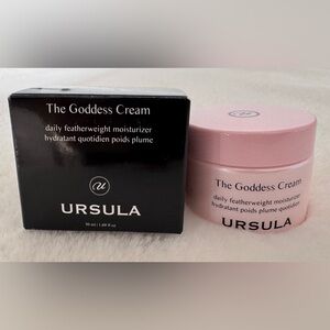 Ursula The Goddess Cream - NIB